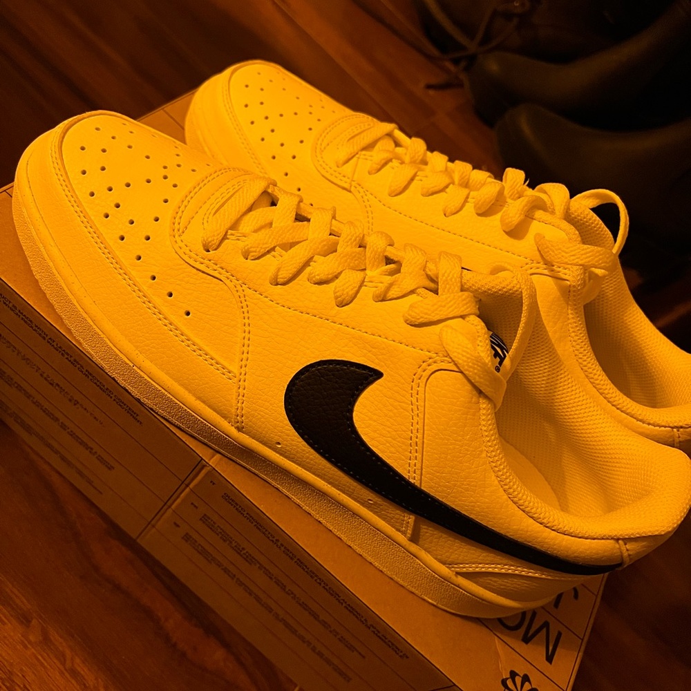 Nike Court Vision White/Black 10